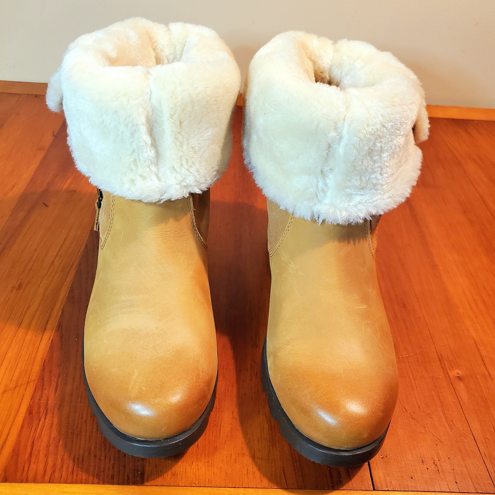 Sorel Womens 10 Emelie Fur Foldover Leather Boots NL3025 Waterproof Camel Suede